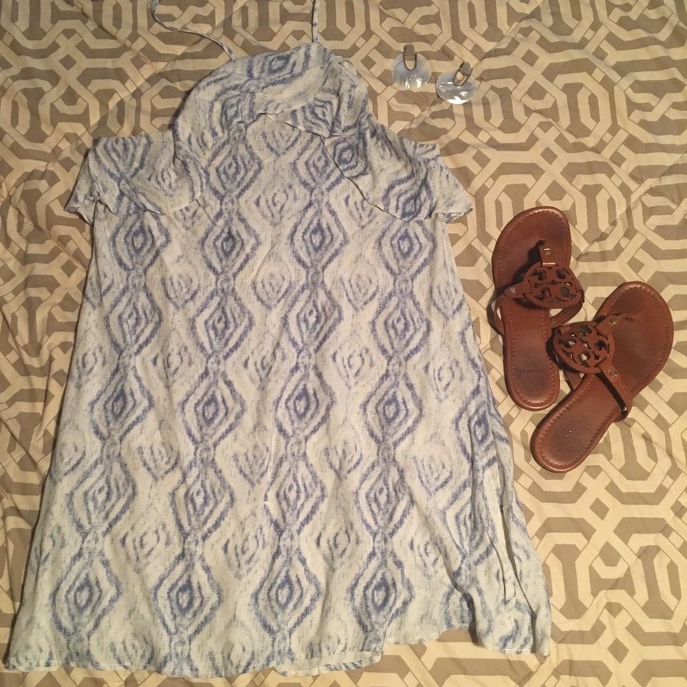 ⭐️SALE Blue/White Patterned Halter Dress w/ Ruffle